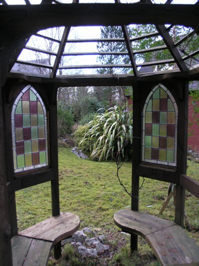 Renovation of leaded lights. The gazebo, Port Appin Studio. Karen Liversedge